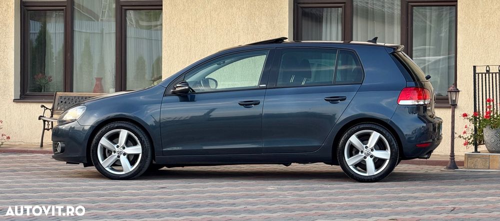 Volkswagen Golf 2.0 TDI DPF Style - 28