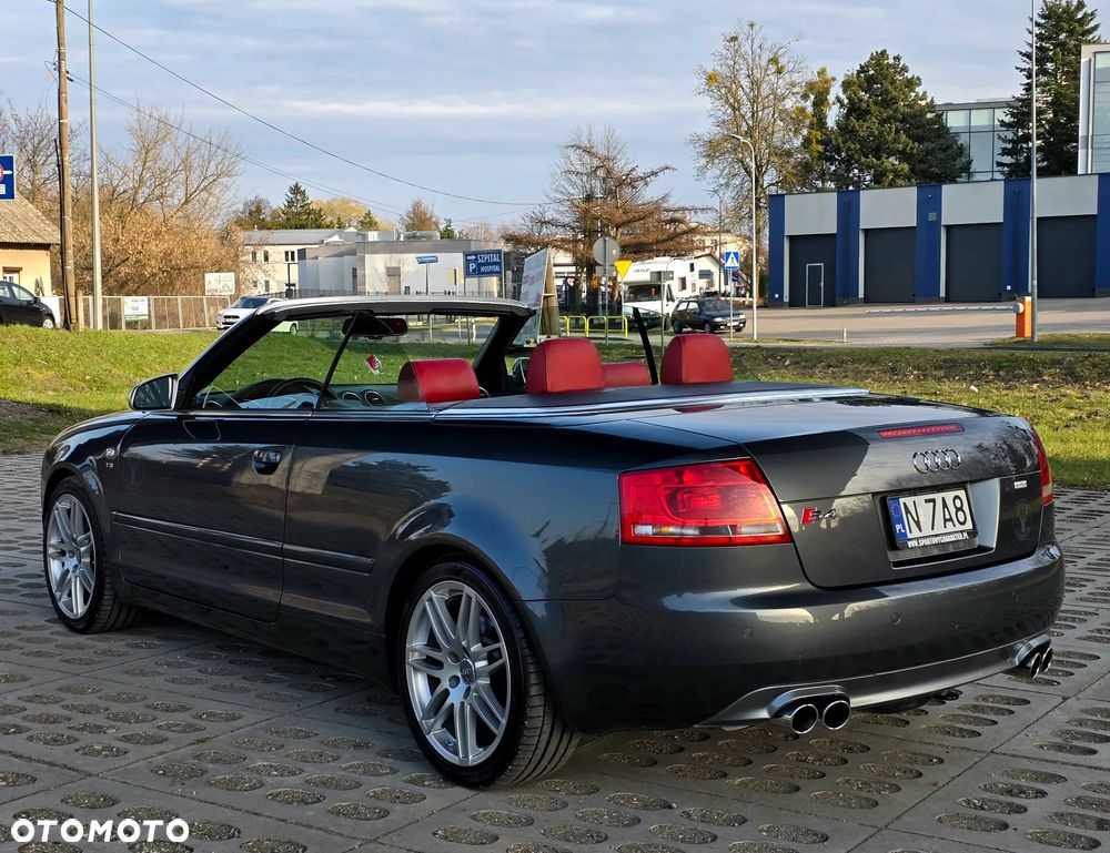 Audi S4 Cabrio - 24