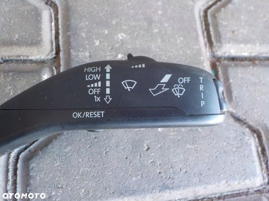 VW T5 WŁĄCZNIK KIERUNKOWSKAZÓW WYCIERACZEK ROGAL 7H0953503DA - 2
