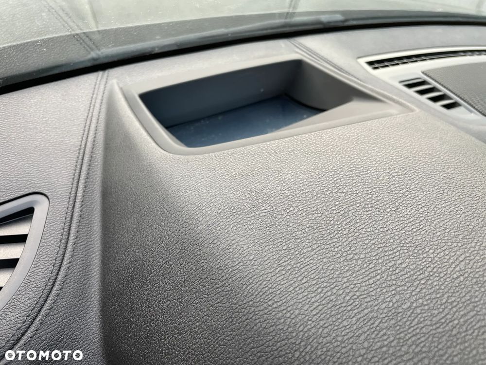 BMW X2 sDrive18d M Sport - 28