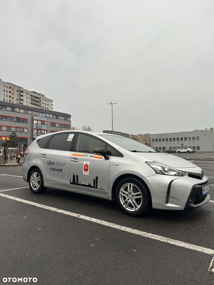 Toyota Prius+ Hybrid 135 Executive - 2