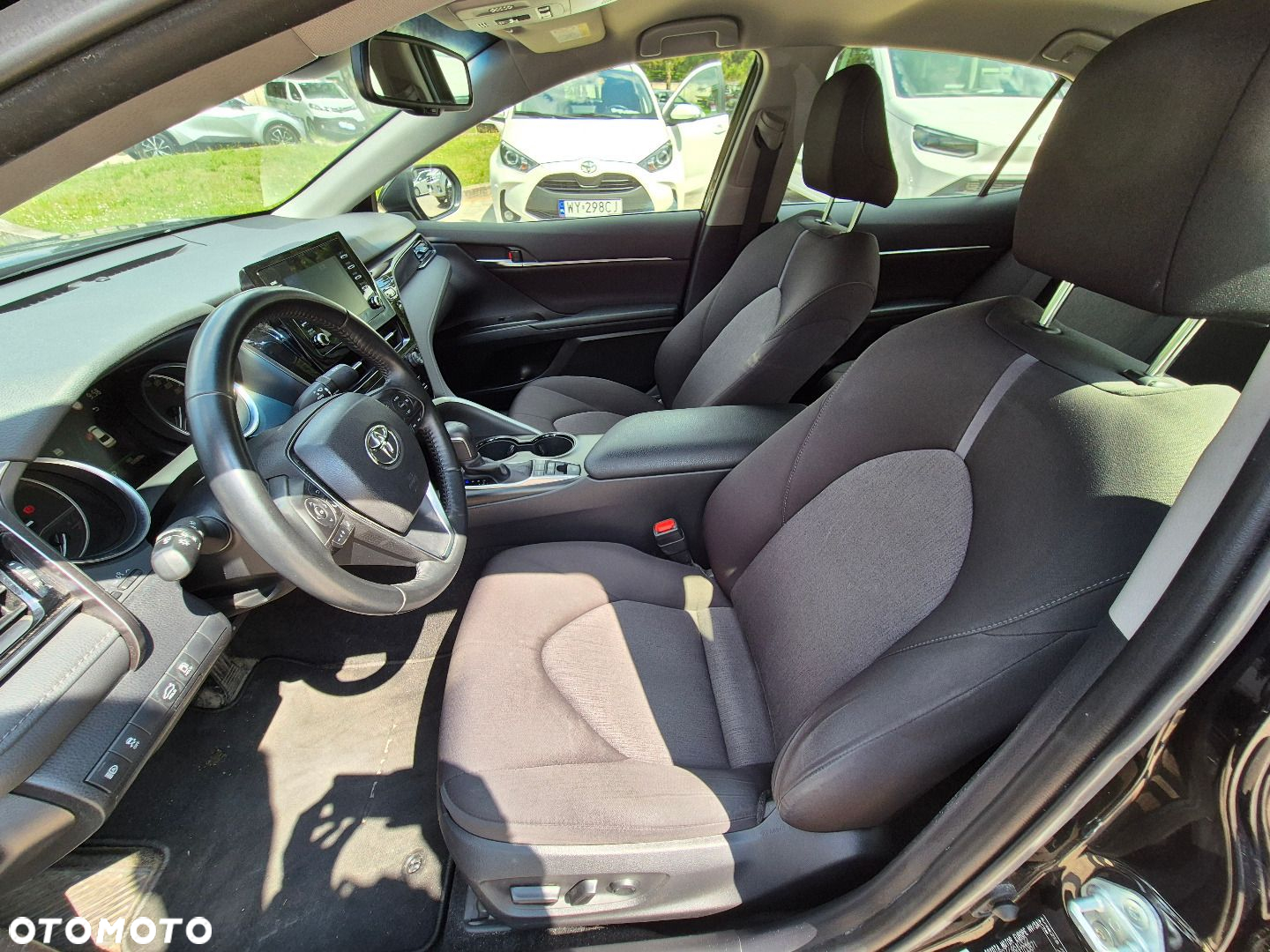 Toyota Camry - 7