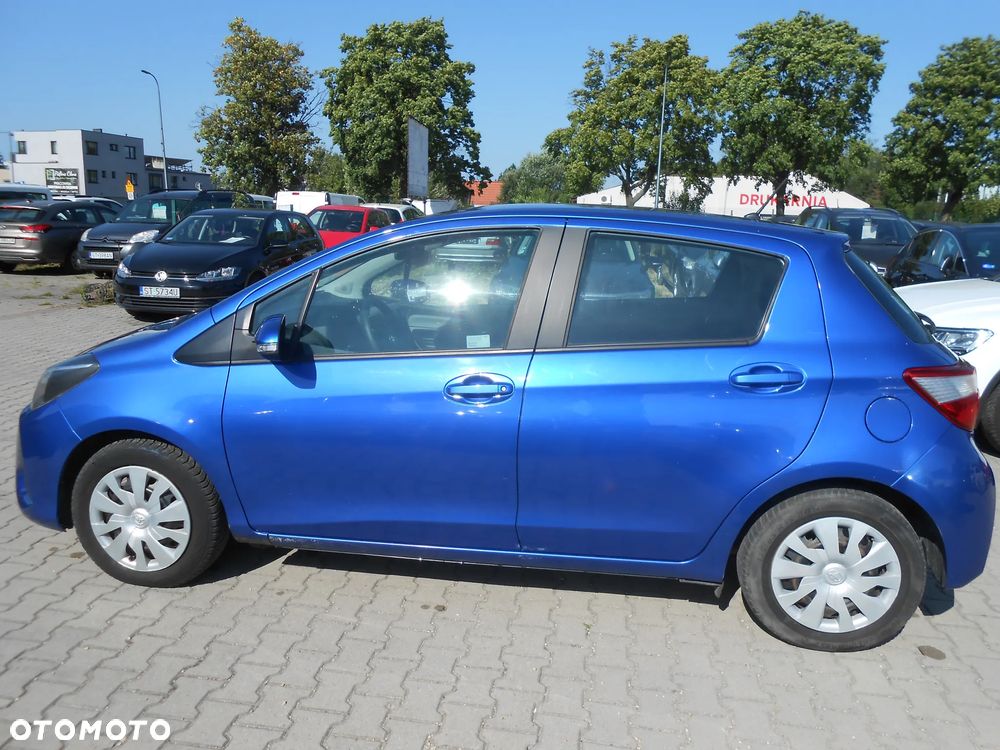 Toyota Yaris 1.0 Life EU6 - 8