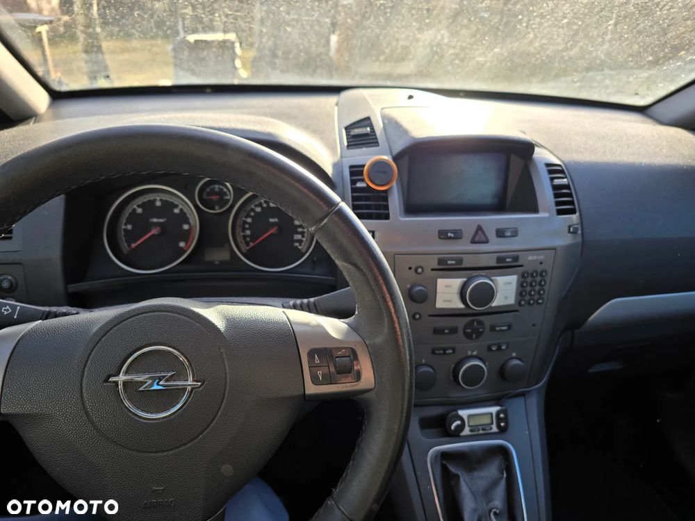 Opel Zafira 1.9 CDTI Cosmo - 7
