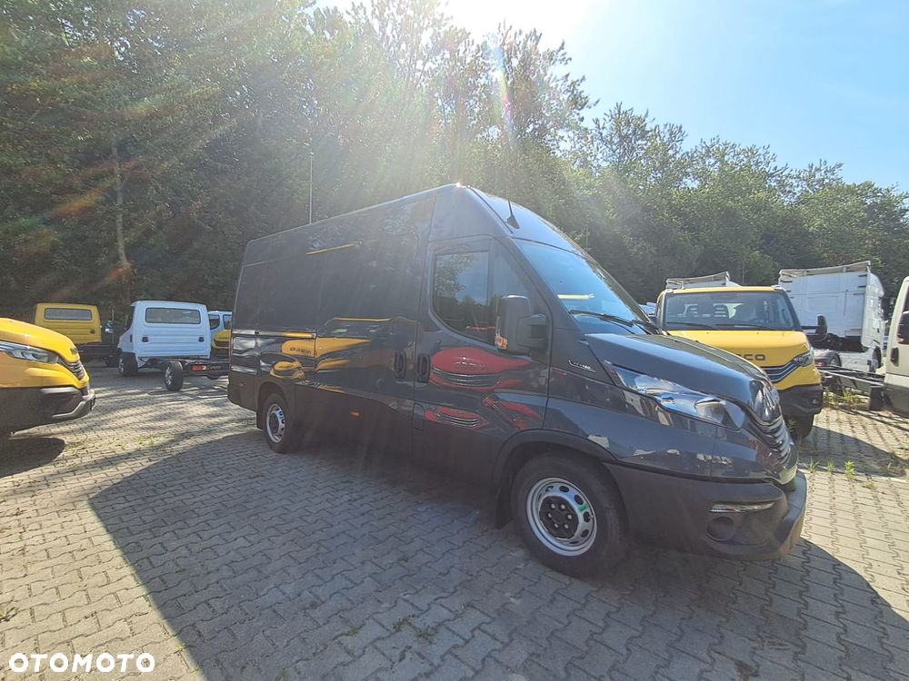 Iveco Daily - 10