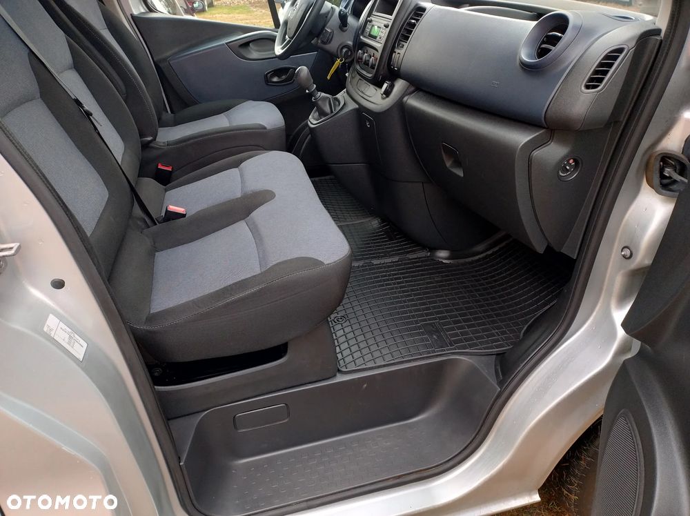 Opel VIVARO - 16