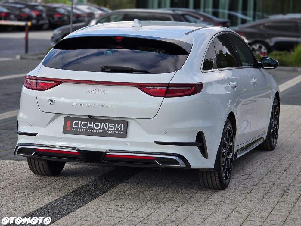 Kia ProCeed - 9