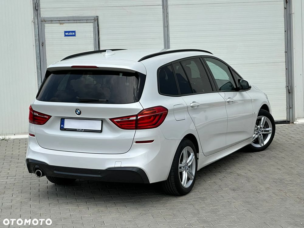 BMW Seria 2 218i GT M Sport - 11