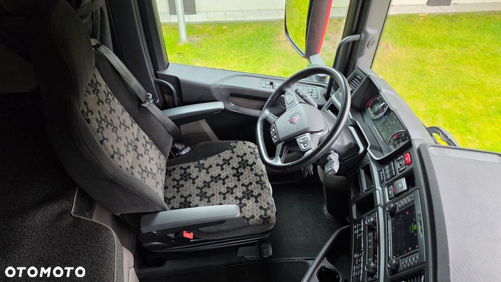 Scania //S500///2023///JEDYNE 311TYŚ KM ///RETARDER///FULL LED///ORUROWANIE/// ZABUDOWY MIĘDZYOSIOWE///ALUMINIOWE FELGI///KLIMATYZACJA POSTOJOWA/// WYŚWIETLACZ OBCIĄŻENIA///STAN BARDZO DOBRY. - 34