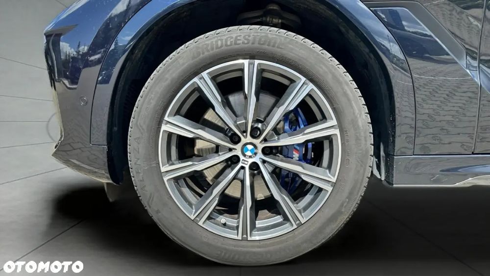 BMW X6 - 24
