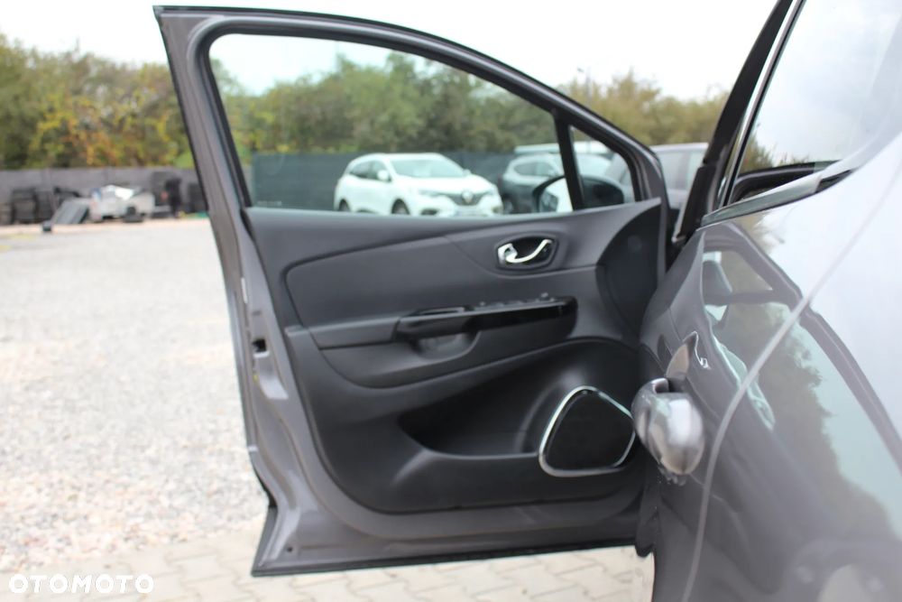 Renault Captur ENERGY TCe 120 Experience - 34