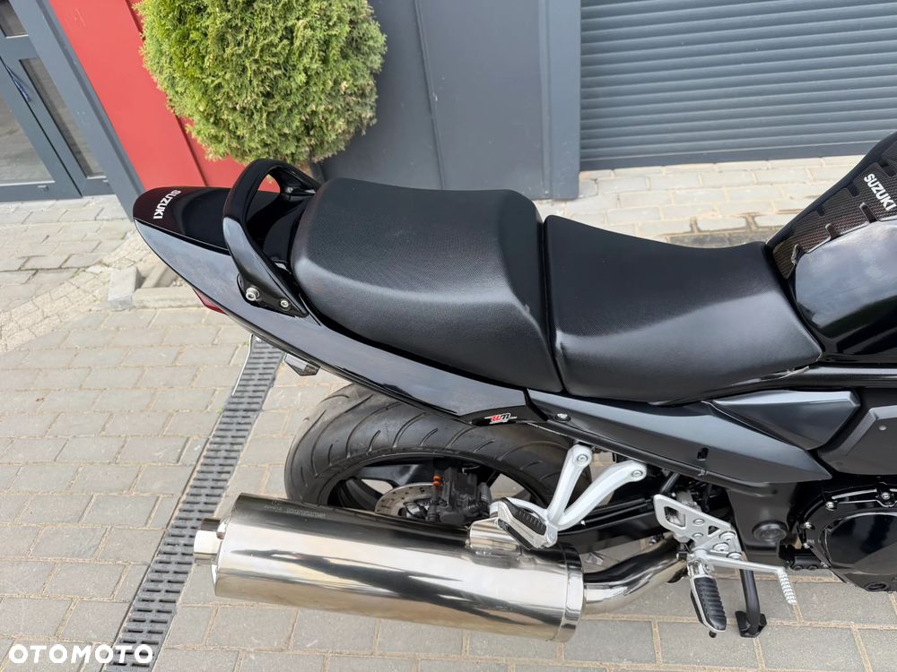 Suzuki Bandit - 24