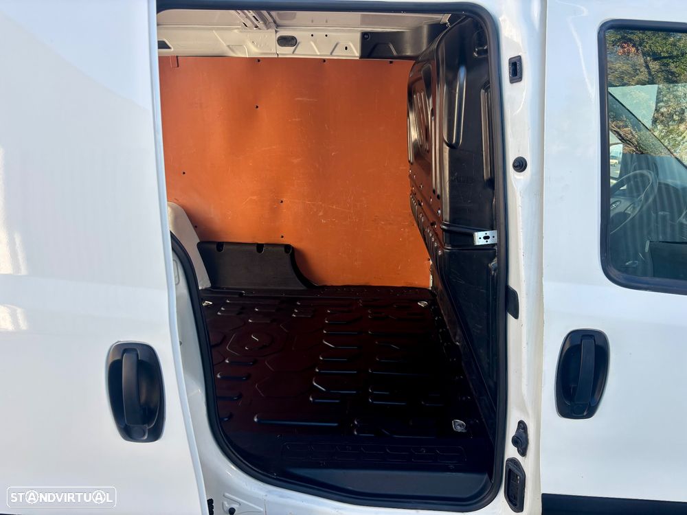 Opel Combo Maxi 1.6 CDTI - 21