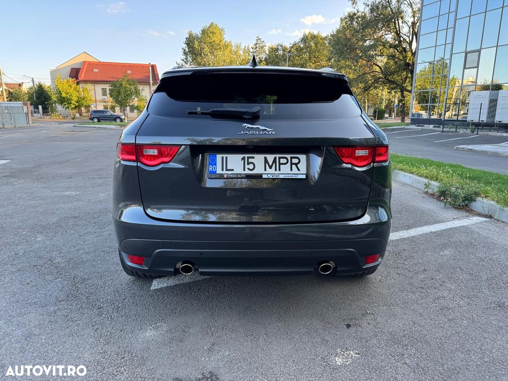 Jaguar F-Pace 25t AWD R-Sport - 5