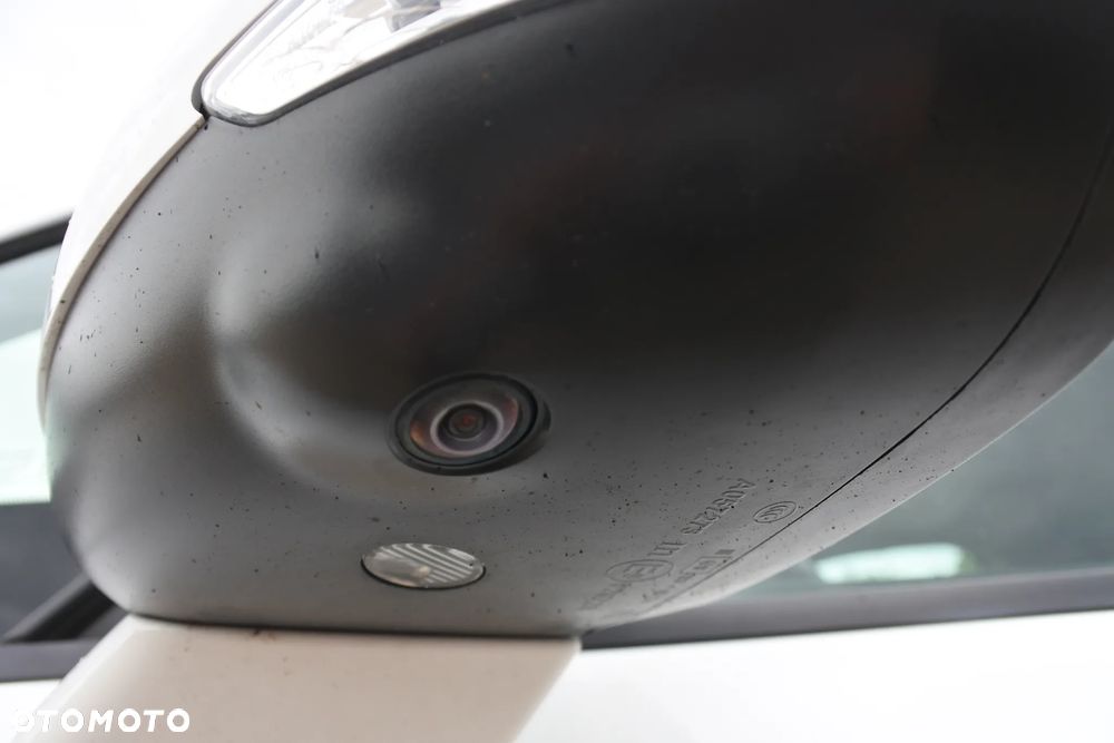 Citroën C4 Grand Picasso BlueHDi 150 EAT6 Exclusive - 32