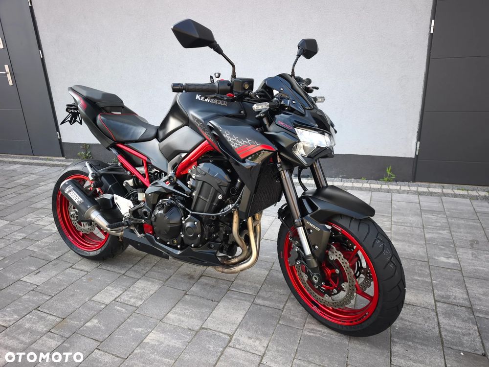 Kawasaki Z 900 - 24