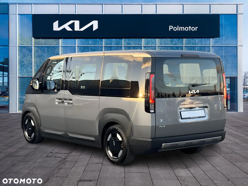 Kia PV5 - 3