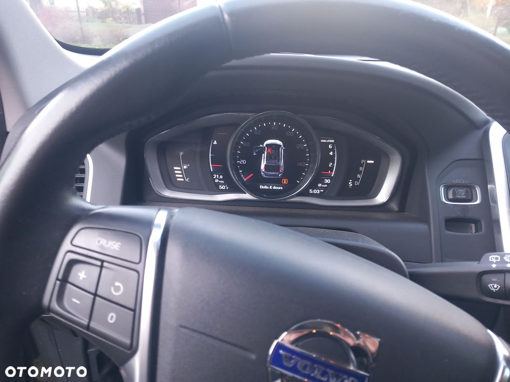 Volvo XC 60 T5 Drive-E Summum - 8