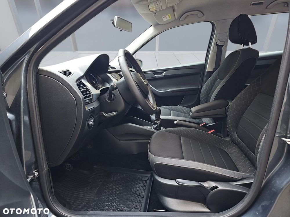 Skoda Fabia 1.0 TSI Ambition - 7