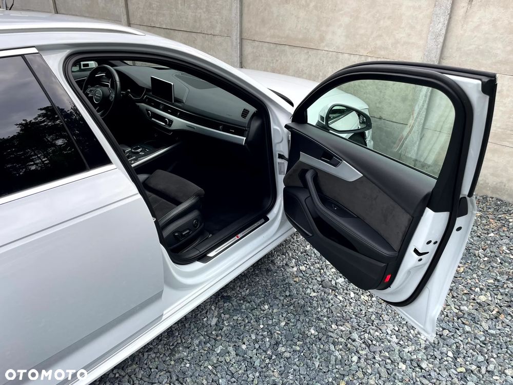 Audi A4 Avant 40 TDI quattro S tronic S line - 23