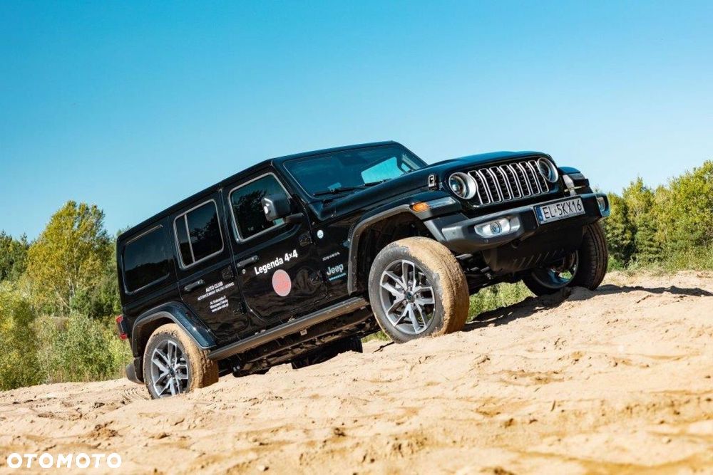 Jeep Wrangler - 5