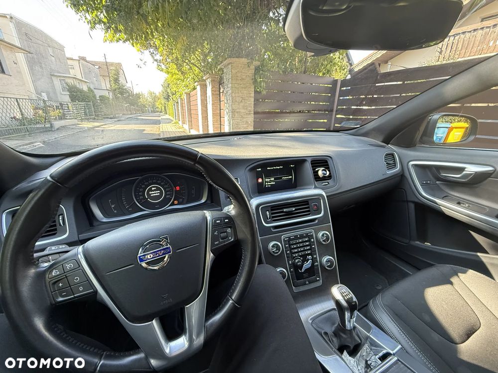 Volvo V60 - 13