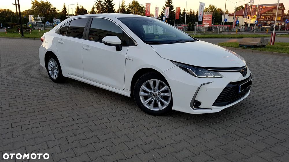 Toyota Corolla 1.8 Hybrid Comfort - 21