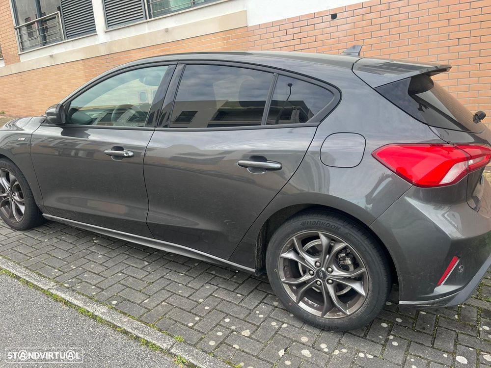 Ford Focus 1.0 EcoBoost ST-Line - 1