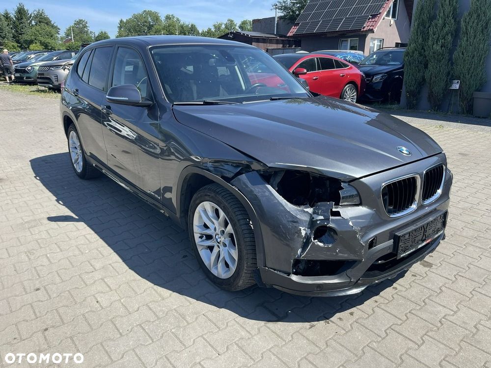 BMW X1 sDrive18d xLine - 2