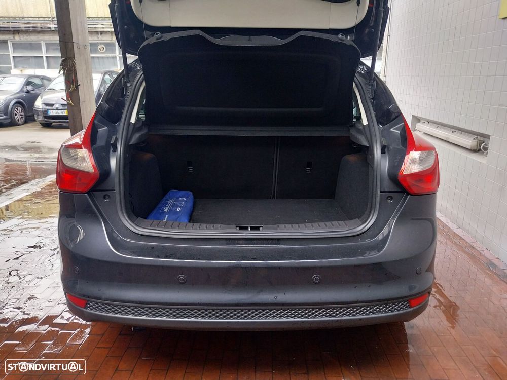 Ford Focus 1.6 TDCi Titanium - 10