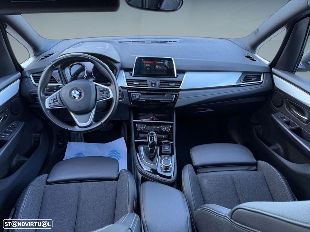 BMW 216 Gran Tourer d 7L Line Sport Auto - 12