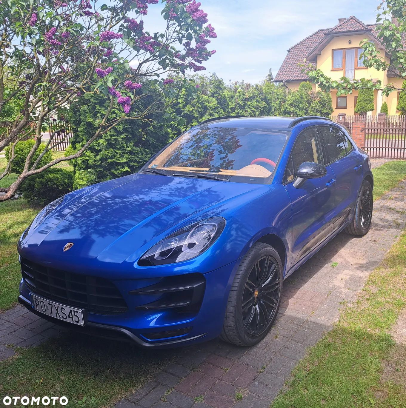 Porsche Macan Turbo - 1