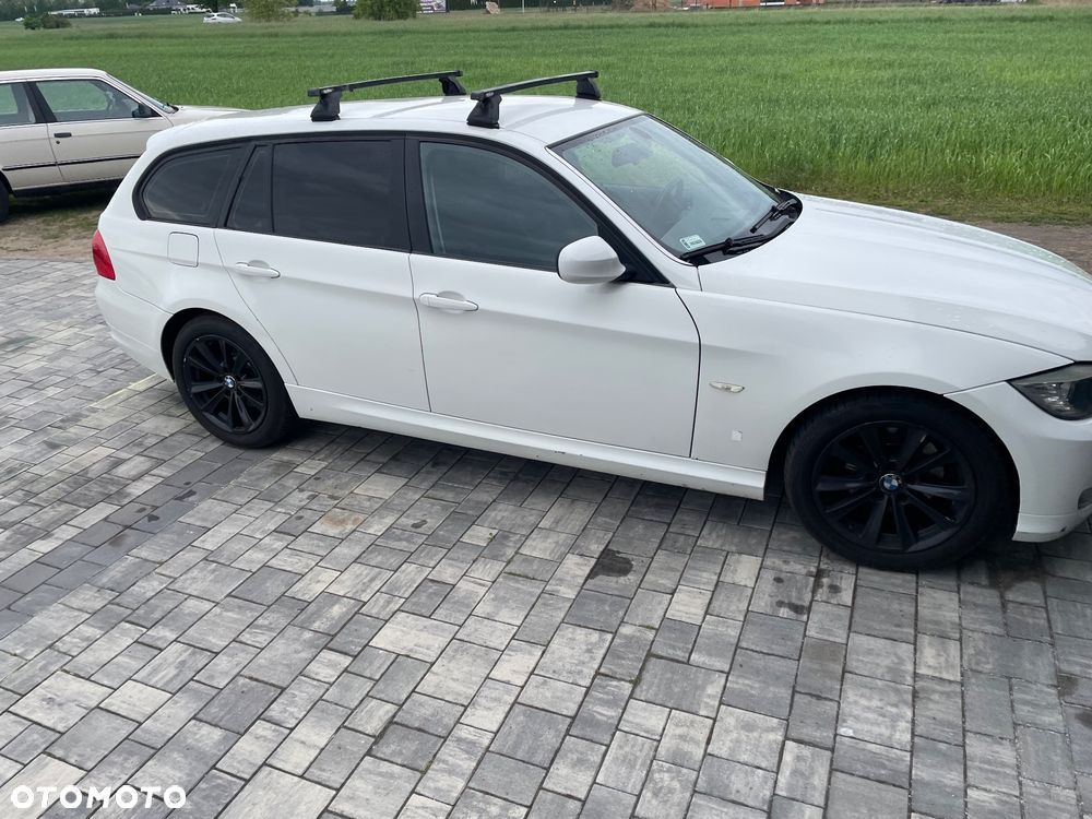 BMW Seria 3 - 26