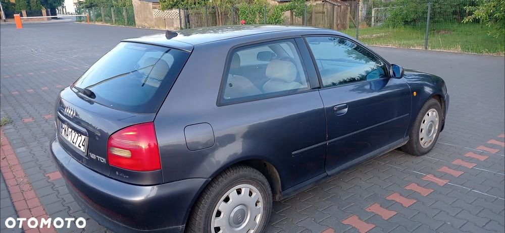 Audi A3 3-drzwiowe 1.9 TDI Ambiente - 2