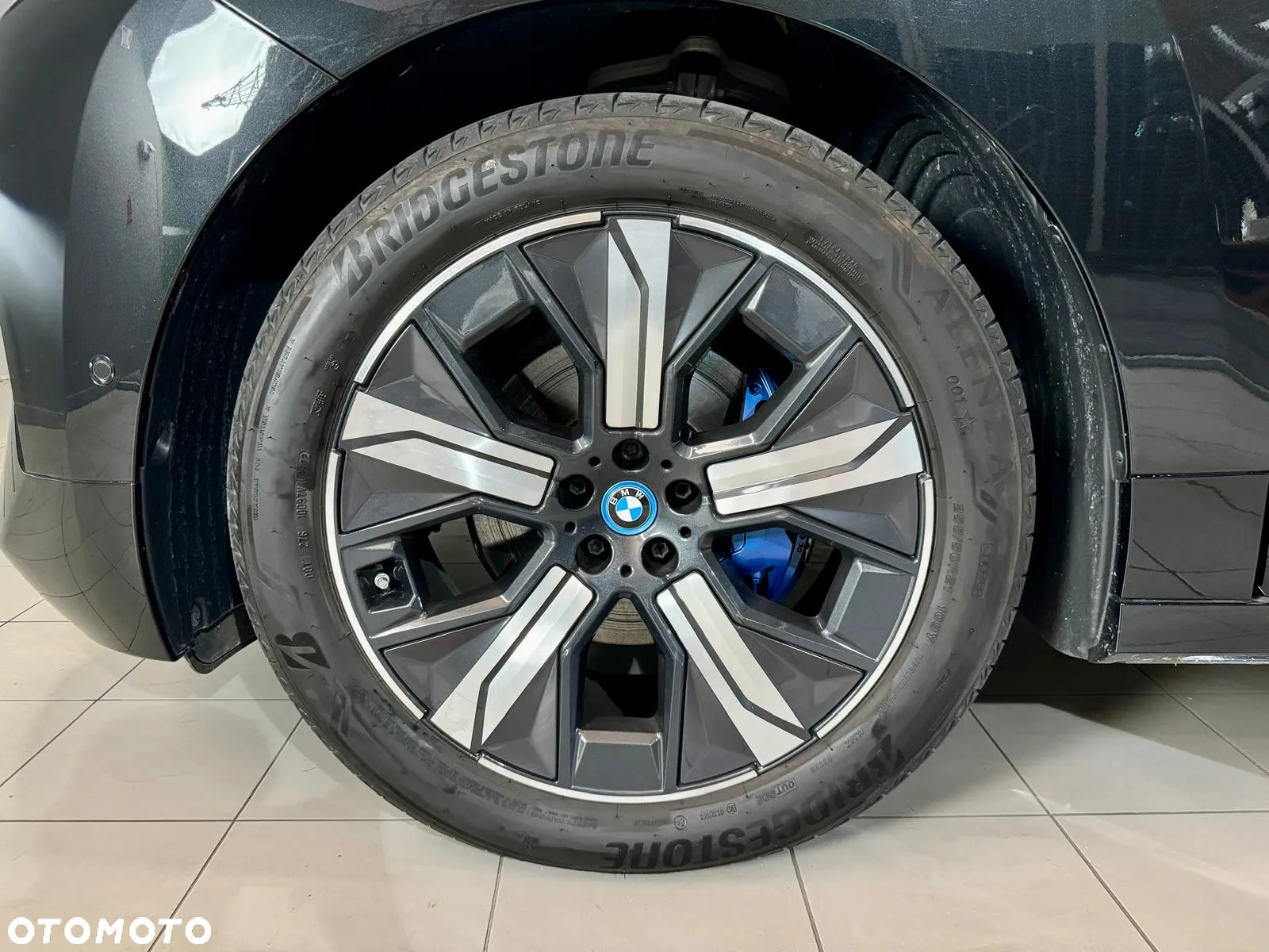BMW iX xDrive40 76.6kWh - 10