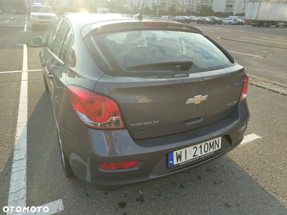 Chevrolet Cruze 1.8 LT+ - 4