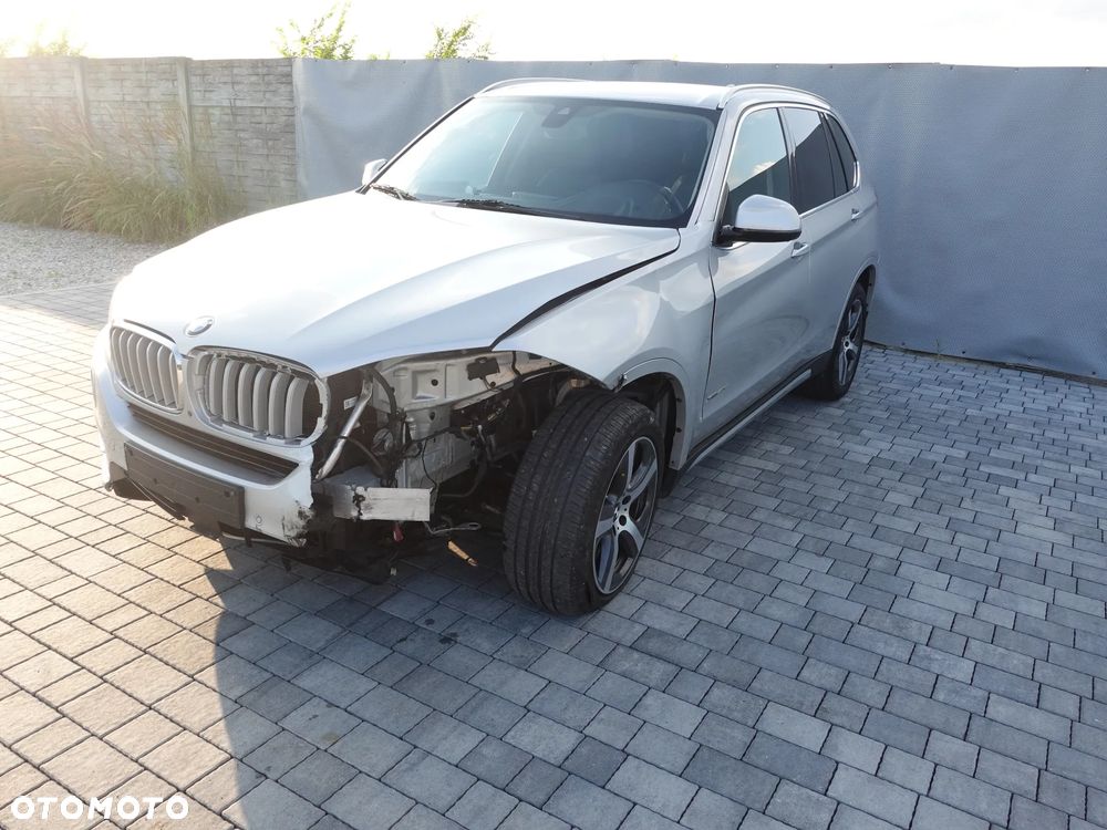 BMW X5 xDrive40d - 10