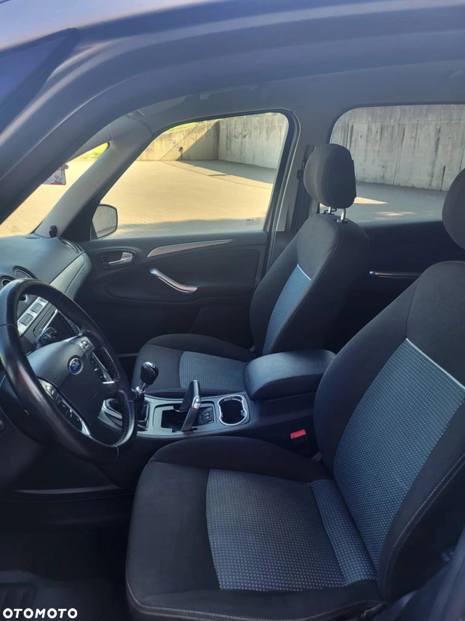 Ford Galaxy 2.0 TDCi Trend - 8