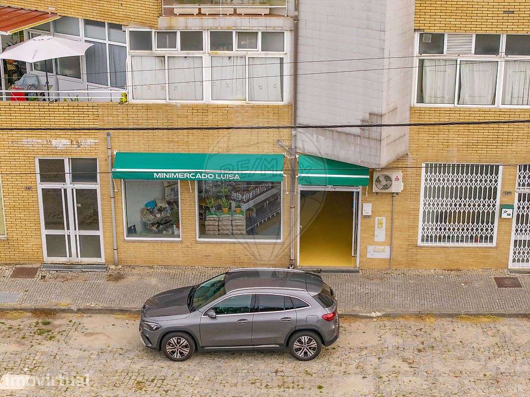 Loja  para arrendamento - Grande imagem: 4/15