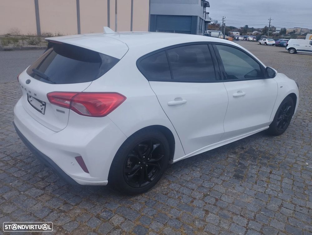 Ford Focus 1.0 SCTi ST-Line - 3