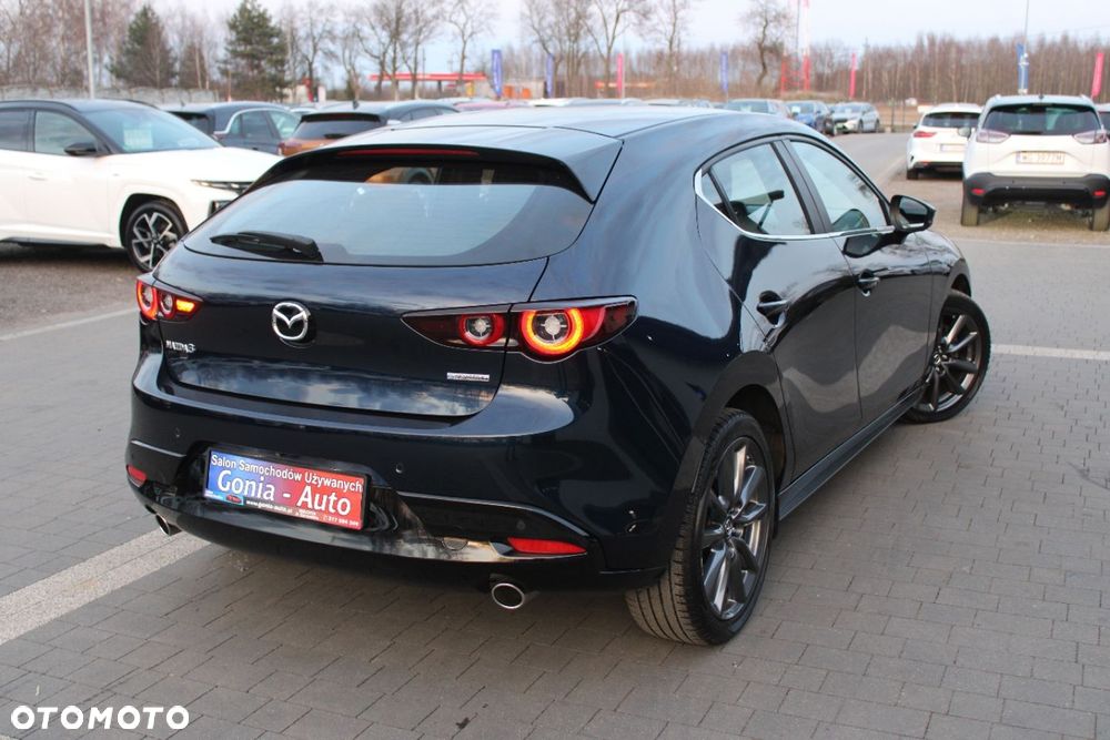 Mazda 3 - 7