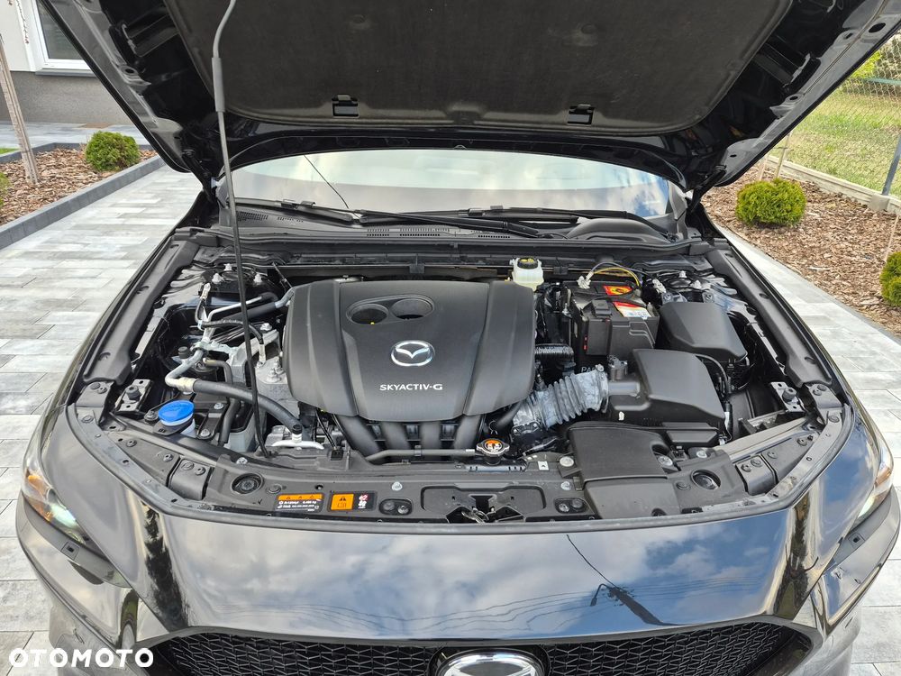 Mazda 3 SKYACTIV-G 2.0 M-Hybrid SELECTION - 24
