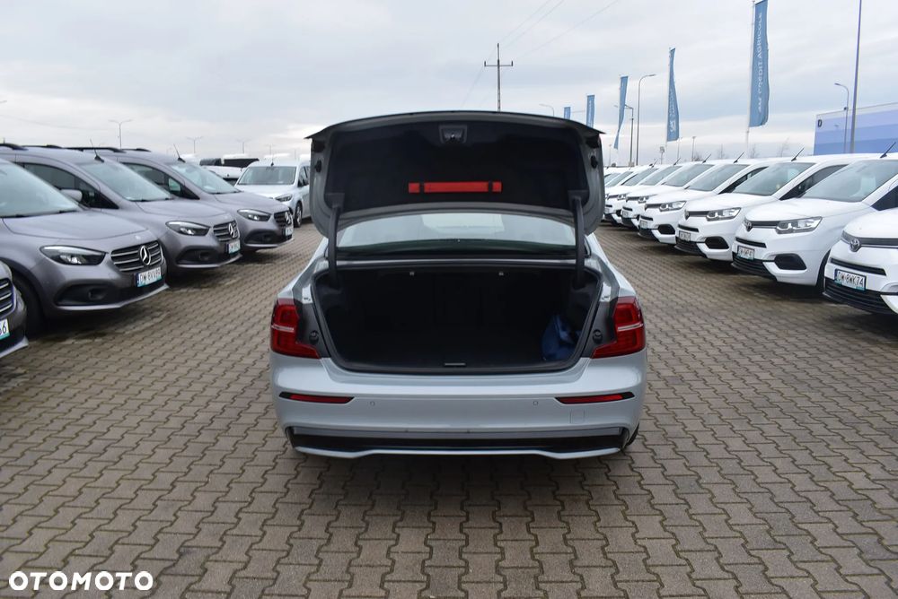 Volvo S60 B5 B AWD Ultimate Dark - 13