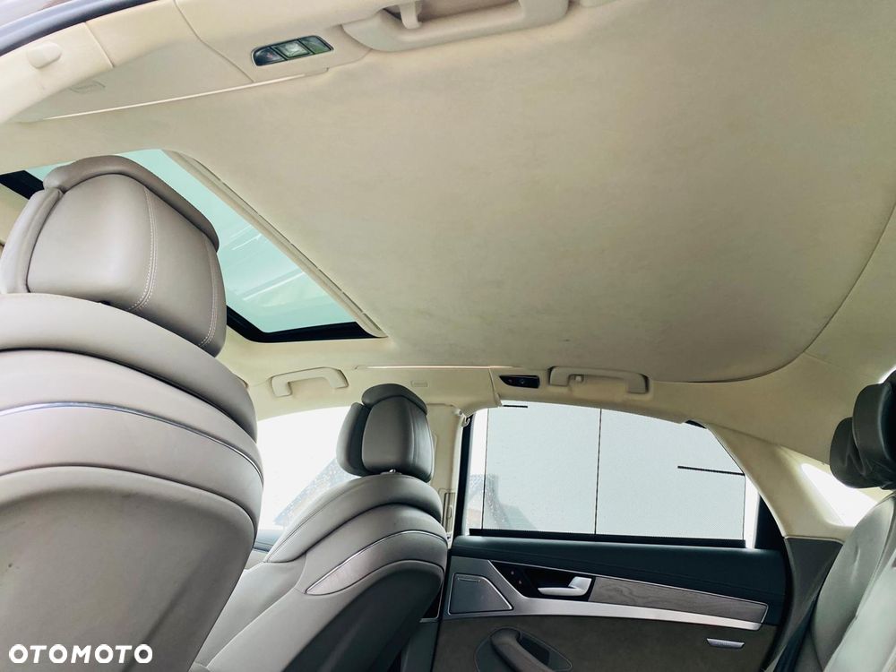 Audi A8 4.2 TDI DPF (clean diesel) quattro tiptronic - 8