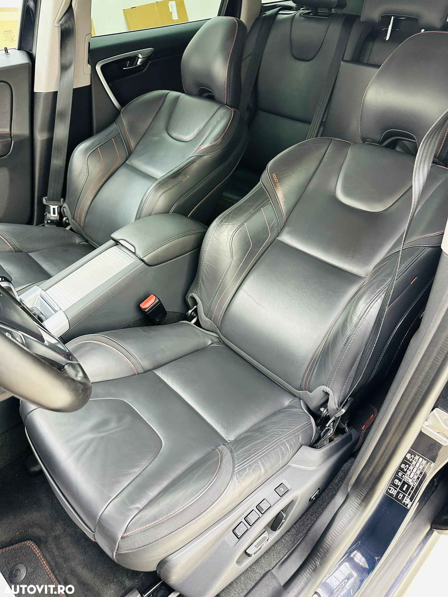 Volvo XC 60 - 23
