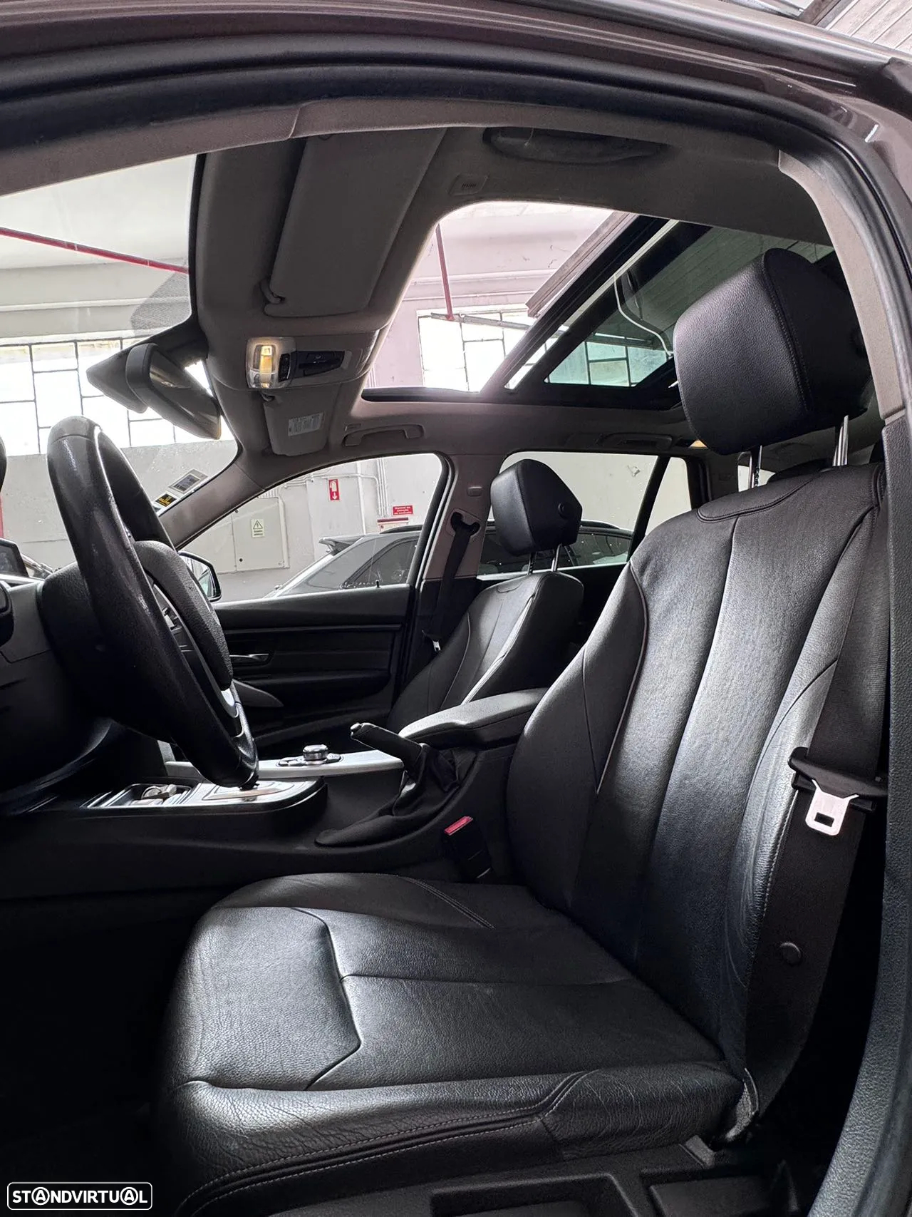 BMW 320 d Touring Aut. Modern Line - 22