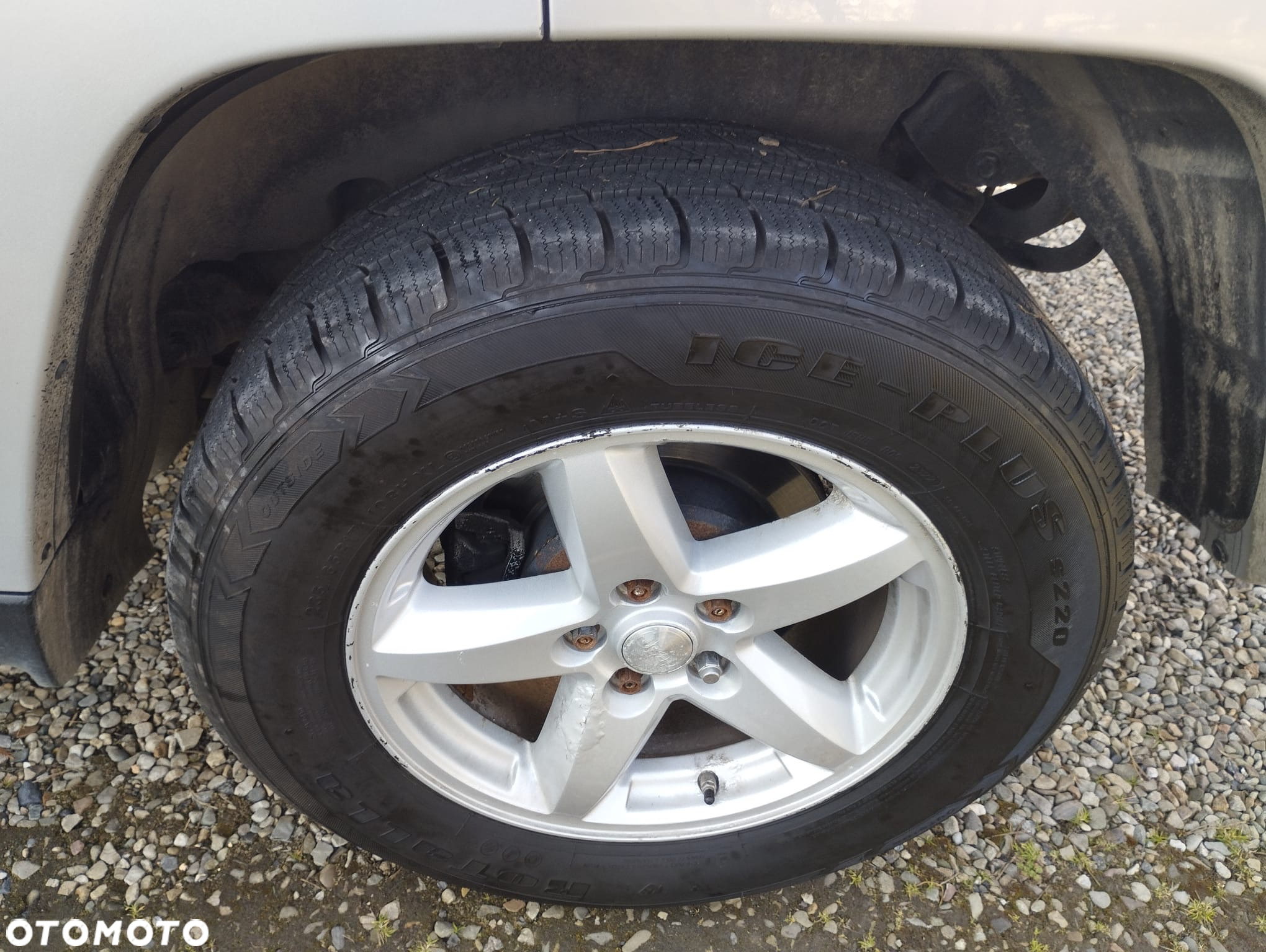 Jeep Cherokee - 15