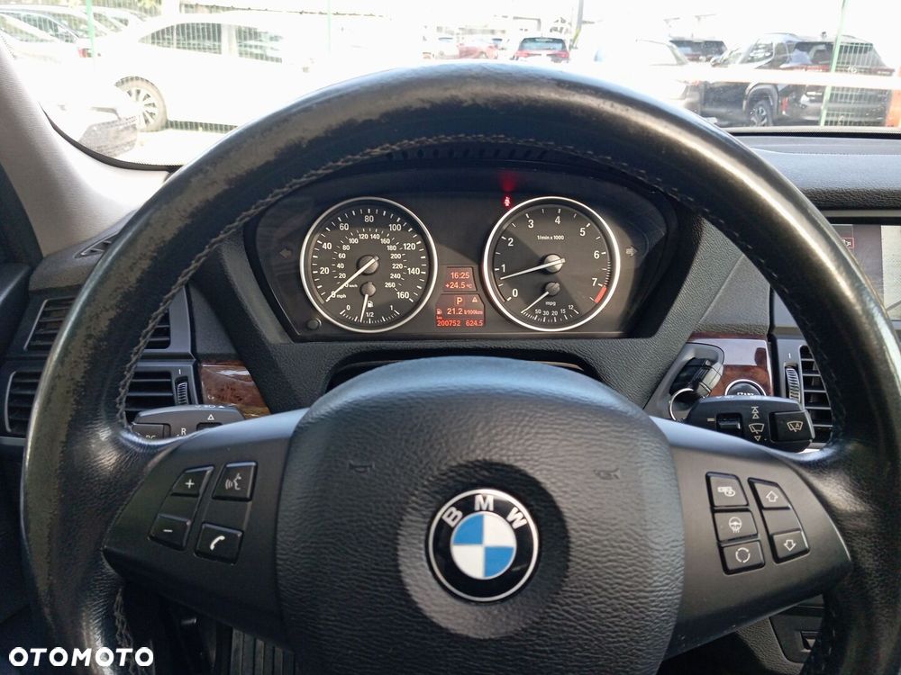 BMW X5 3.5i xDrive - 14