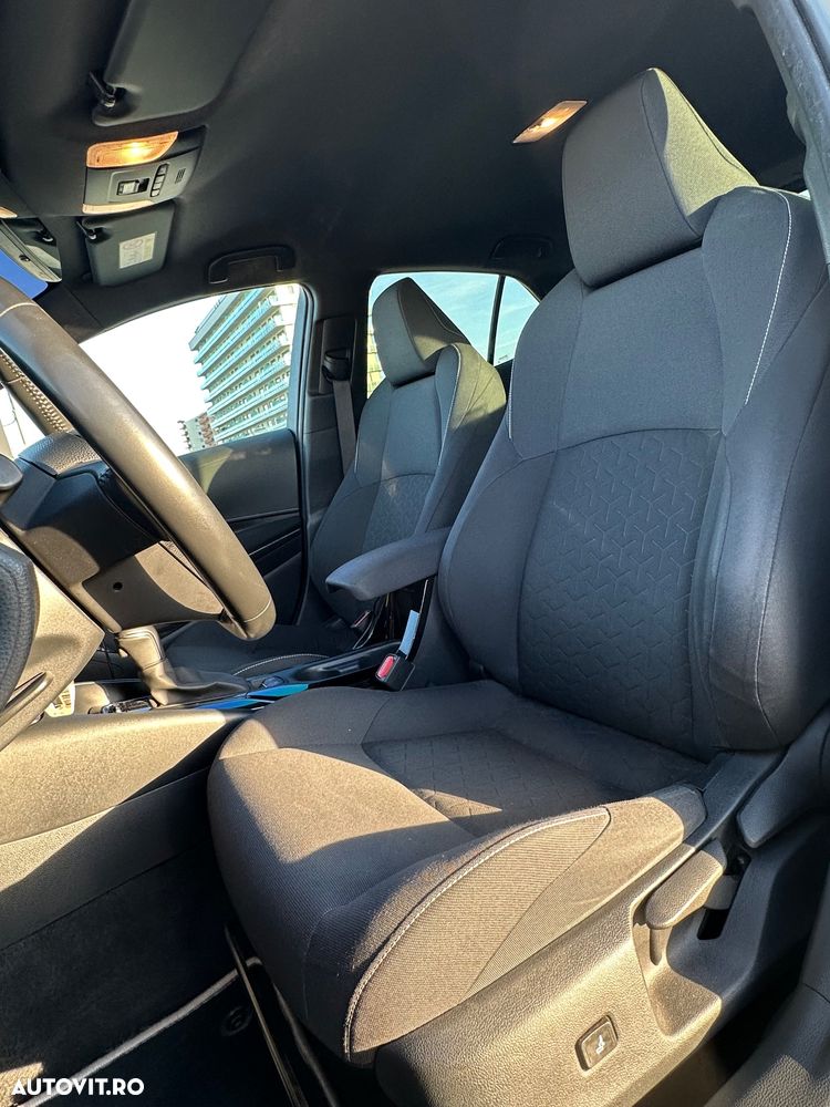 Toyota Corolla 1.8 HSD Dynamic - 21