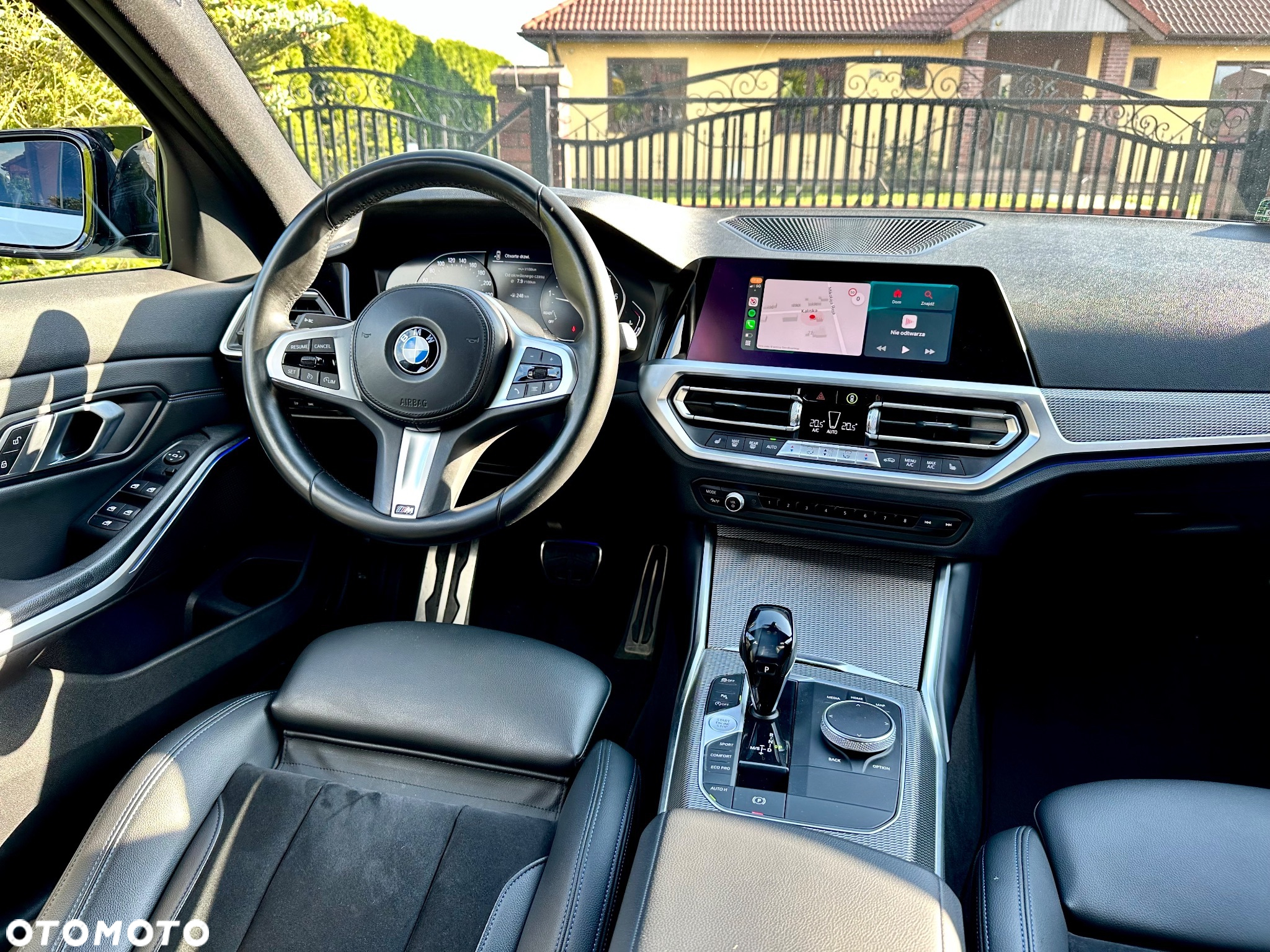 BMW Seria 3 318i M Sport - 10